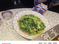 -巴特餐饮6加1音乐餐吧·新疆菜