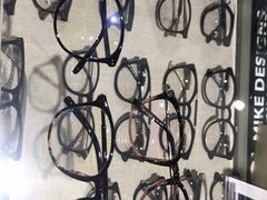 -中国丹阳眼镜城