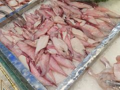 -金滏山·烤肉海鲜火锅自助(襄阳万达店)