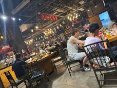 -琥珀老六龙虾(四里河店)