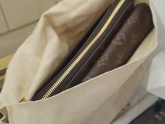 -六六奢品·vintage中古·回收二手奢侈品包包手表首饰(环球港店)