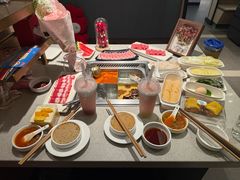 -海底捞火锅(新松江路生日主题店)