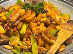 -炭舍干锅·烤鱼(扬名广场店)