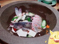原味原汁锅-鲜潭蒸汽石锅鱼(五道口购物中心店)