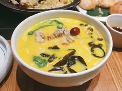 -云海肴·汽锅鸡·云南代表菜(天山百盛优客店)