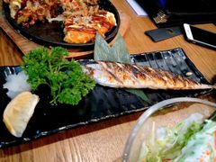 -泰居酒屋日式料理烧肉