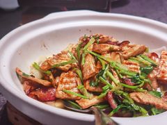 生啫腊味炒茭白-亦海人家烤鸭店(康定街店)