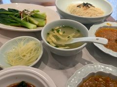 -裕兴记•蟹黄面馆(人民广场店)