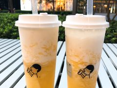 满杯金菠萝-喜茶(上海兴业太古汇店)