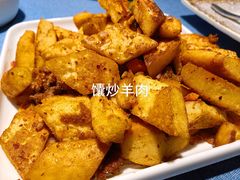 -清真·卡德尔大叔新疆主题餐厅(龙汇路店)