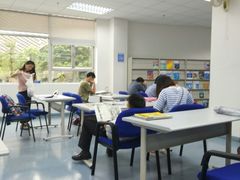 -南山图书馆(常兴路店)