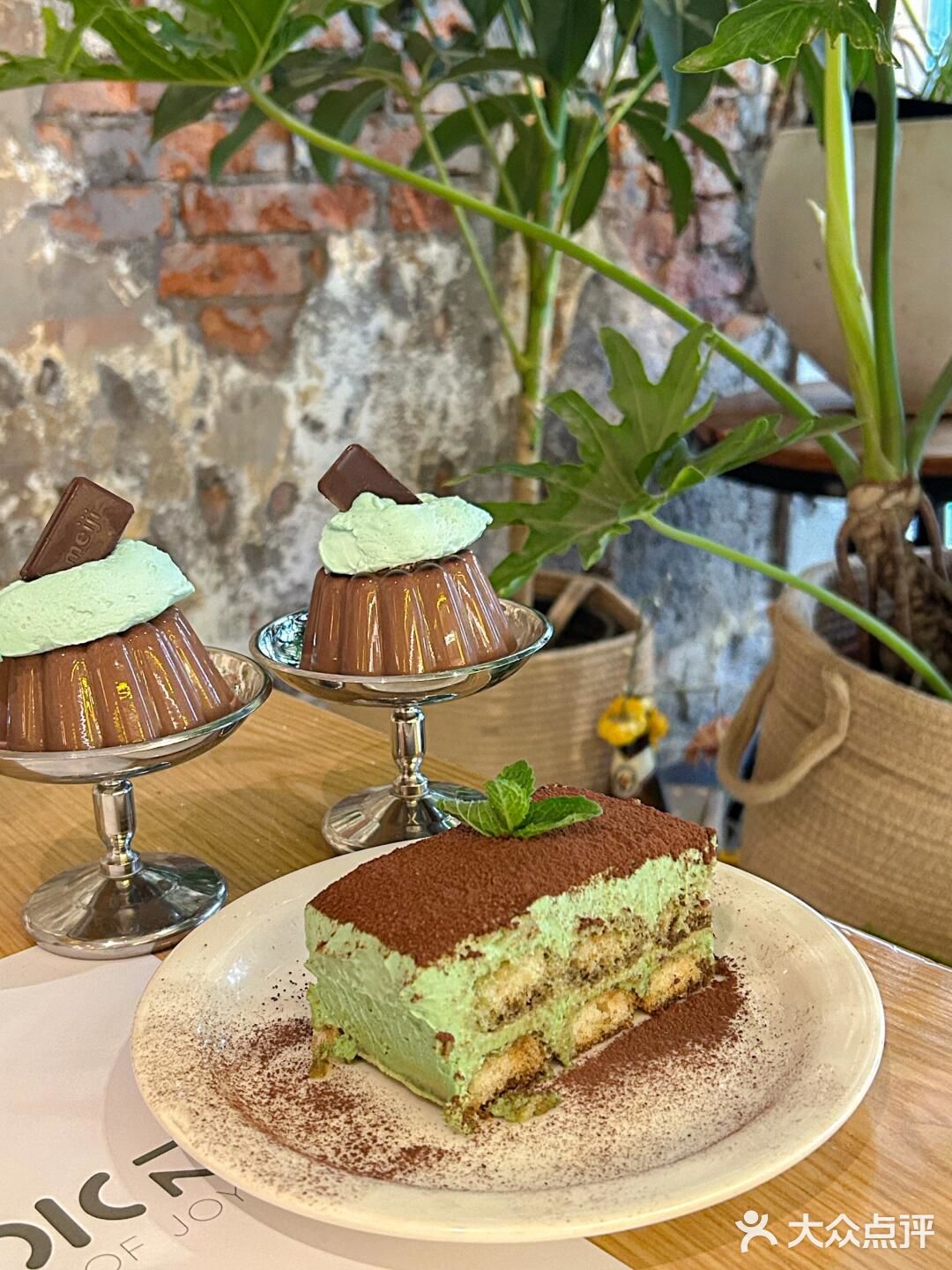 🥩绝了！黎黄陂路这家西餐厅直接封神！