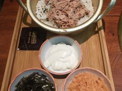 吞拿鱼饭团-町町烧肉屋(振华广场店)