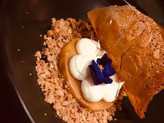 焦糖苹果配山核桃及香草奶油慕斯-AZUL by FUEL蓝色·法式酒馆(琶醍店)