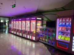 -天幕新彩云国际影城(激光巨幕店)