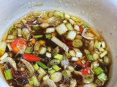 -果松木炭酸菜铜火锅·外婆参鸡汤