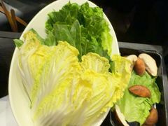 -八佰里潮汕牛肉火锅(轻工盐业大厦店)