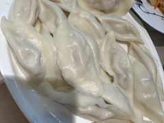 -老码头黑皮肘子锅包肉熏酱水饺(文政街店)