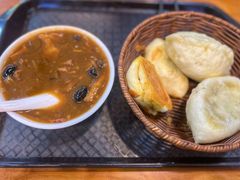 -穆彦华逍遥镇胡辣汤(岗坡路店)