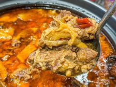 -来龍儿鲜切牛肉自助老火锅