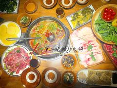 -贵厨酸汤牛肉(花果园国际中心店)