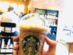 摩卡可可碎片星冰乐-星巴克(吉林财富广场店)