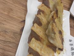 -海富荣锅贴(万象城店)