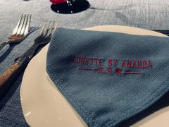 -弦月窗LUNETTE BY AMANDA(复兴路店)