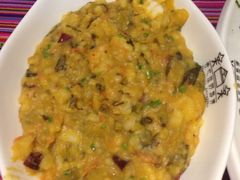 -香巴拉云南餐厅(华莱坞店)