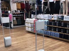 -优衣库(上海虹口龙之梦店)