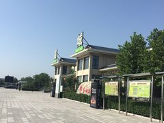 -藁城北服务区-停车场