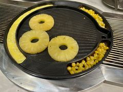 -山野的朋友露营炭火烤肉