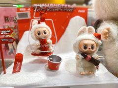 -泡泡玛特POPMART(蓝色港湾店)