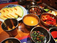 -韩都烤肉·烤鳗鱼(中街小北总店)