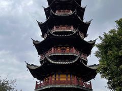 -龙华寺
