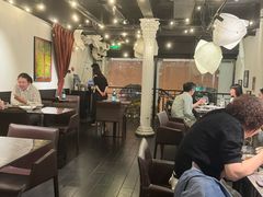 -LESCEDARS Brasserie Bistro香柏树