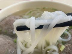-飞厦老二手槌牛肉丸店