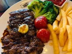 -WOLFGANG PUCK KITCHEN & BAR(迪士尼小镇店)