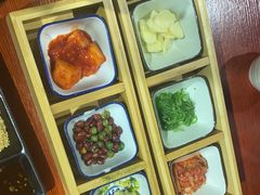 -喜牛烧肉酒场·黑金店(威高广场店)