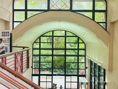 -香港大学