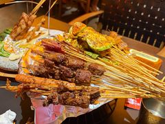 -何师烧烤·香辣蟹·川菜·30年老品牌(太古里旗舰店)