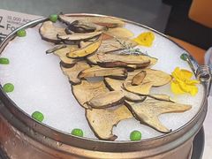 -芸山季·云南山珍菌火锅(人民广场来福士店)