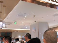 门面-山崎面包(静安久光店)