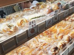 -小飞象面包公社(珠江路金鹰店)