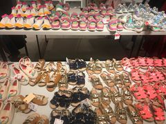 -ZARA(凯德乐峰广场店)
