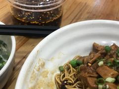 -佬钱湾仔(衣裳街店)