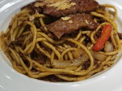 -汤姆家的牛排意面披萨(新城市广场店)