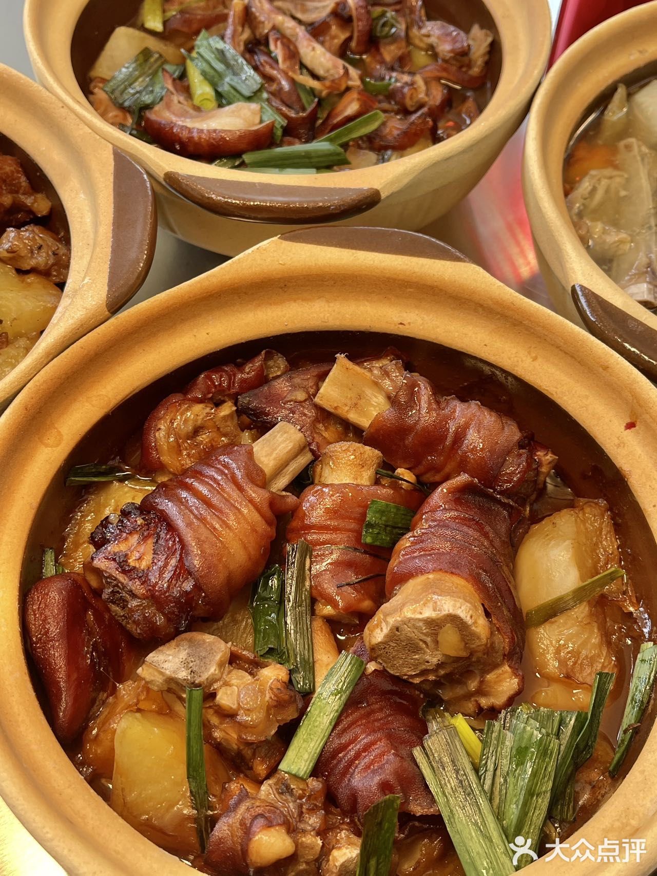 今日份牛排煲来一锅