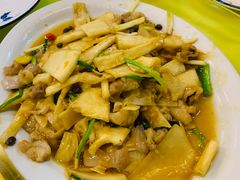 -红炎炎农家菜老字号(金水台店)