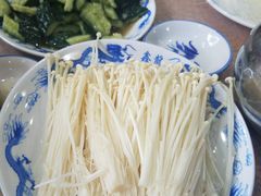 -鑫龙火锅城(嘉汇广场店)